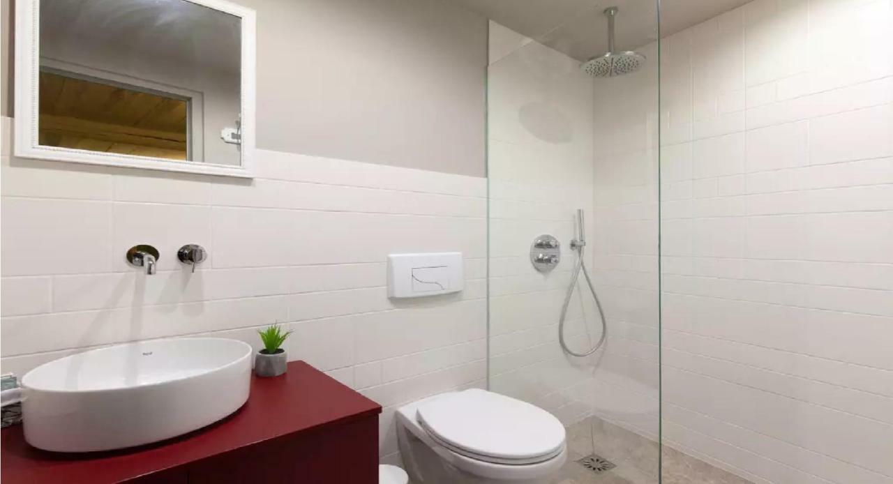 2 Bedrooms 2 Bathrooms Apartment In Old Антиб Екстериор снимка